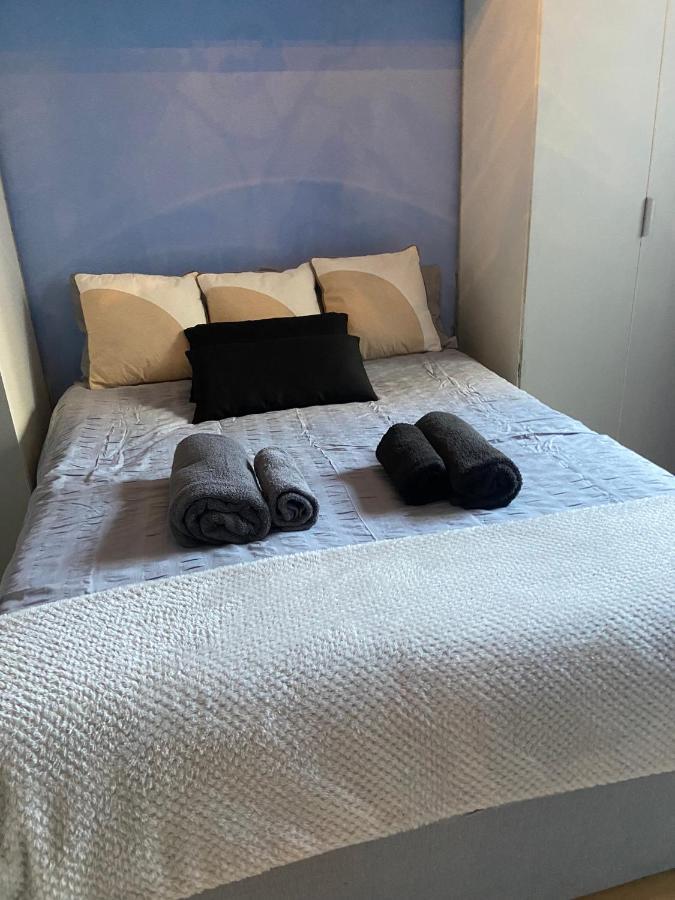 Da Giuseppe London Apartment Exterior photo